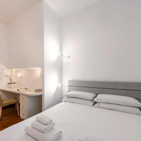 1 - Elegante Con Terrazzo Rom