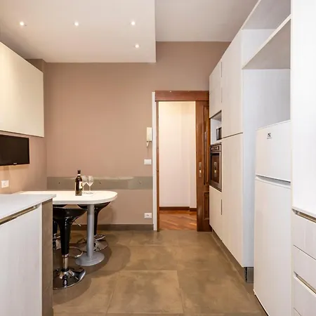 Lejlighed 1 - Elegante Con Terrazzo